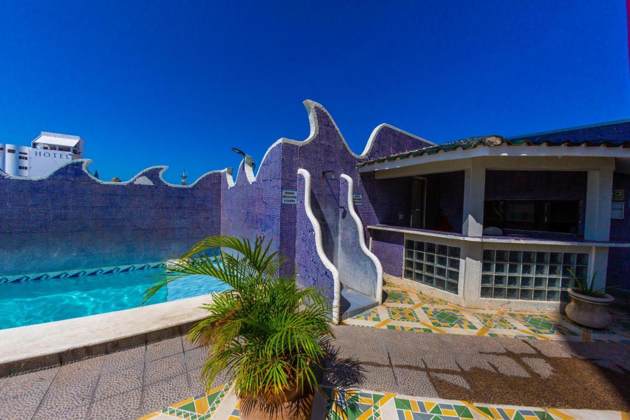 Isla De Sacrificio Hotel 2*